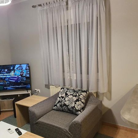 Theos Apartment Alexandroupolis Exteriör bild