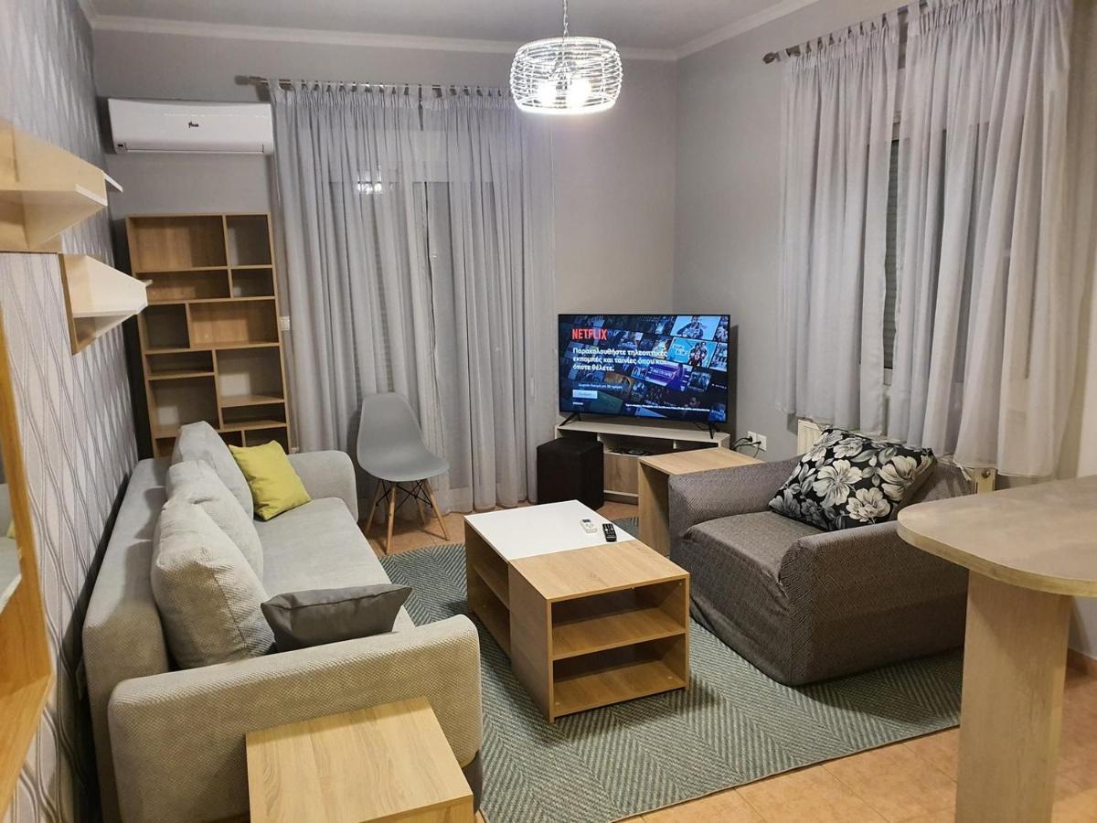 Theos Apartment Alexandroupolis Exteriör bild