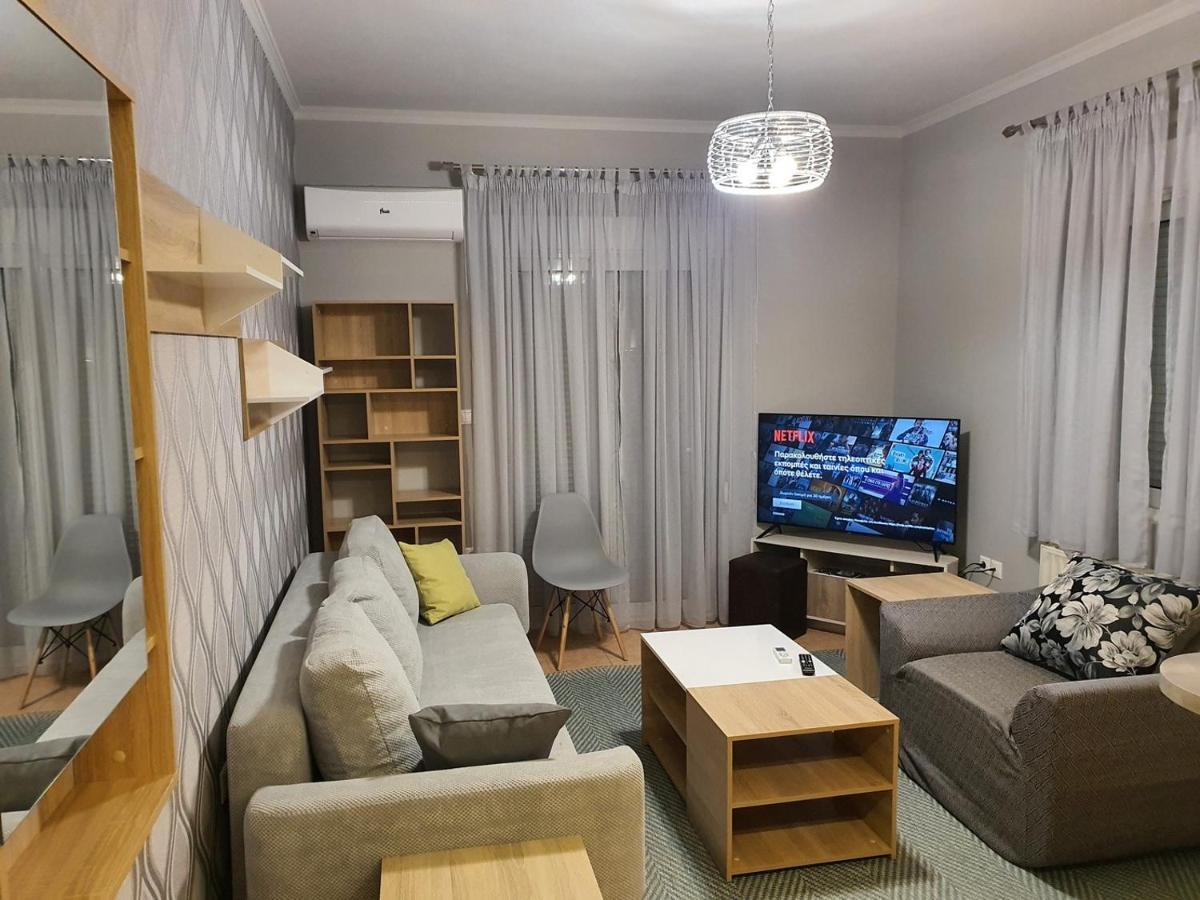 Theos Apartment Alexandroupolis Exteriör bild