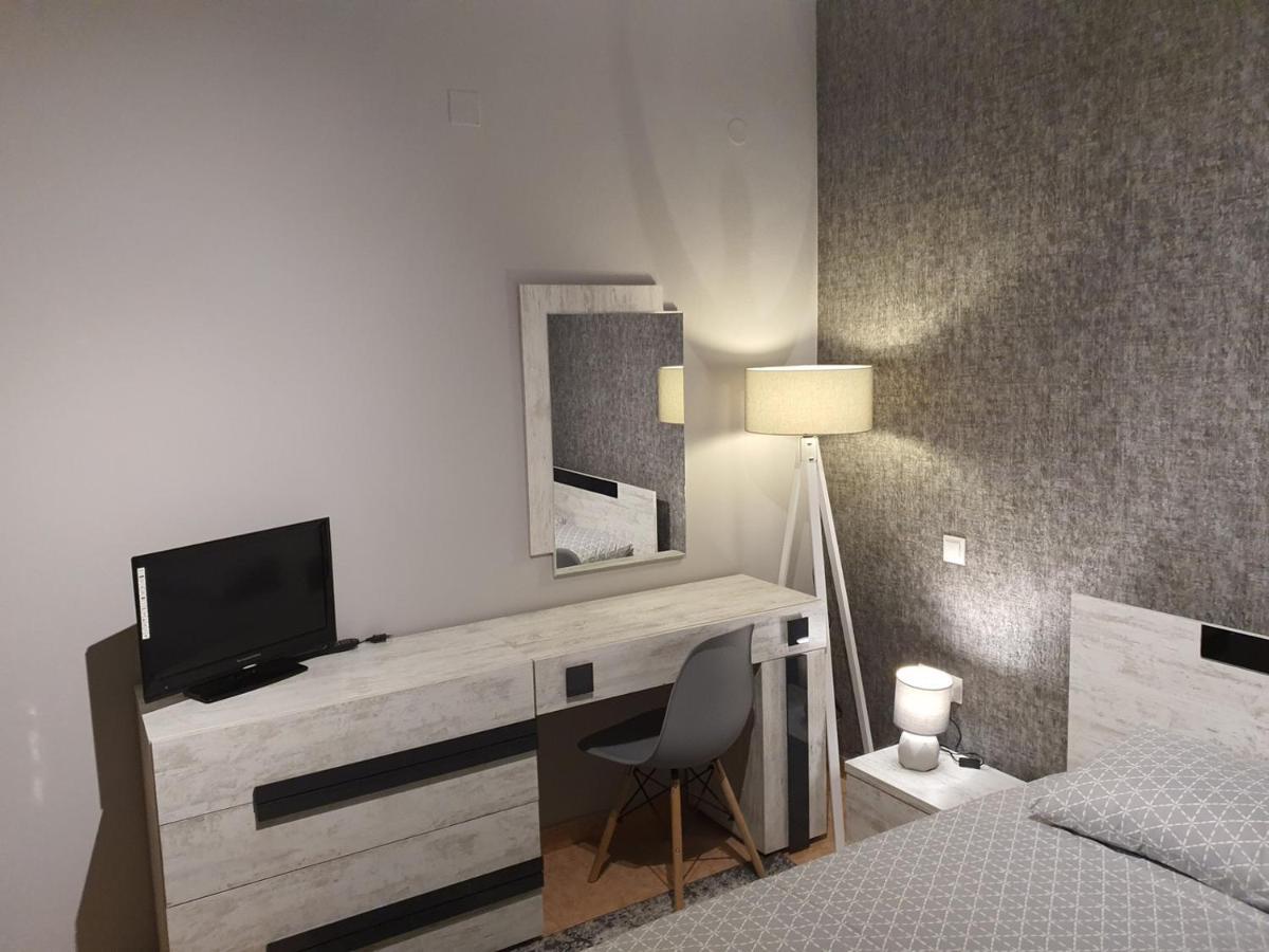 Theos Apartment Alexandroupolis Exteriör bild