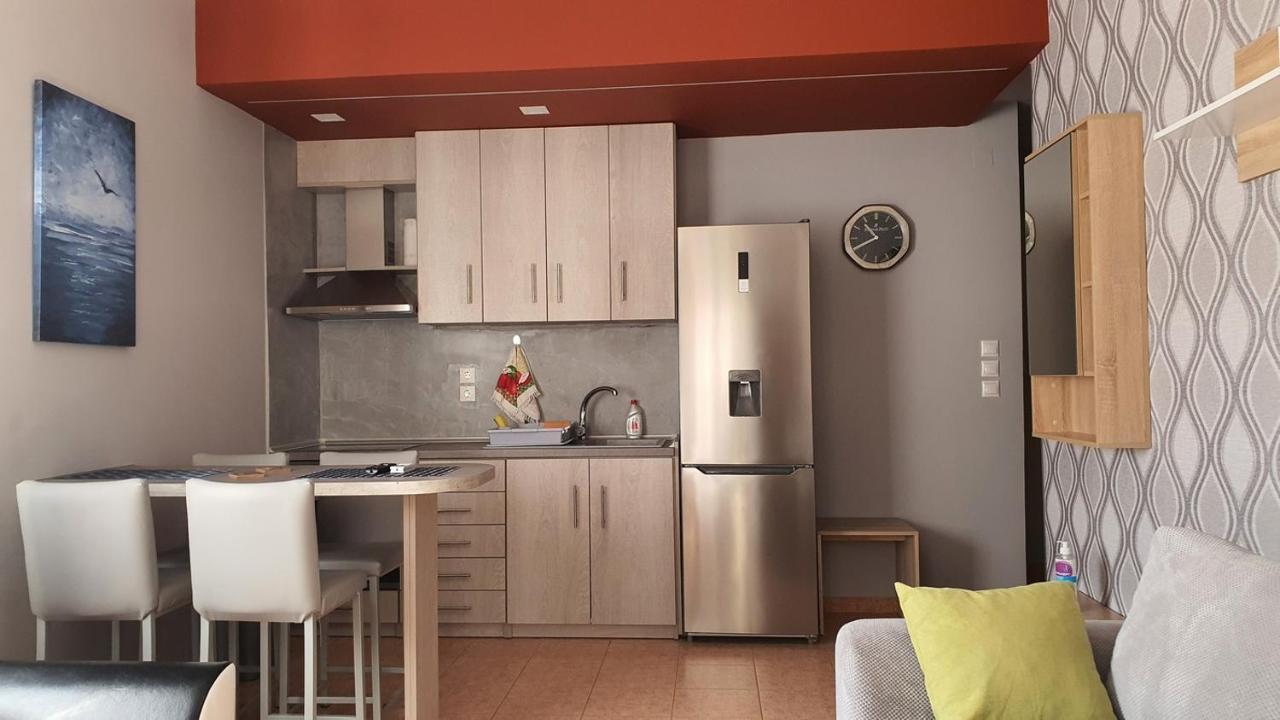 Theos Apartment Alexandroupolis Exteriör bild
