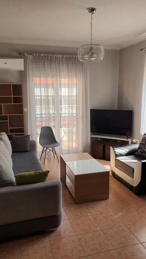 Theos Apartment Alexandroupolis Exteriör bild